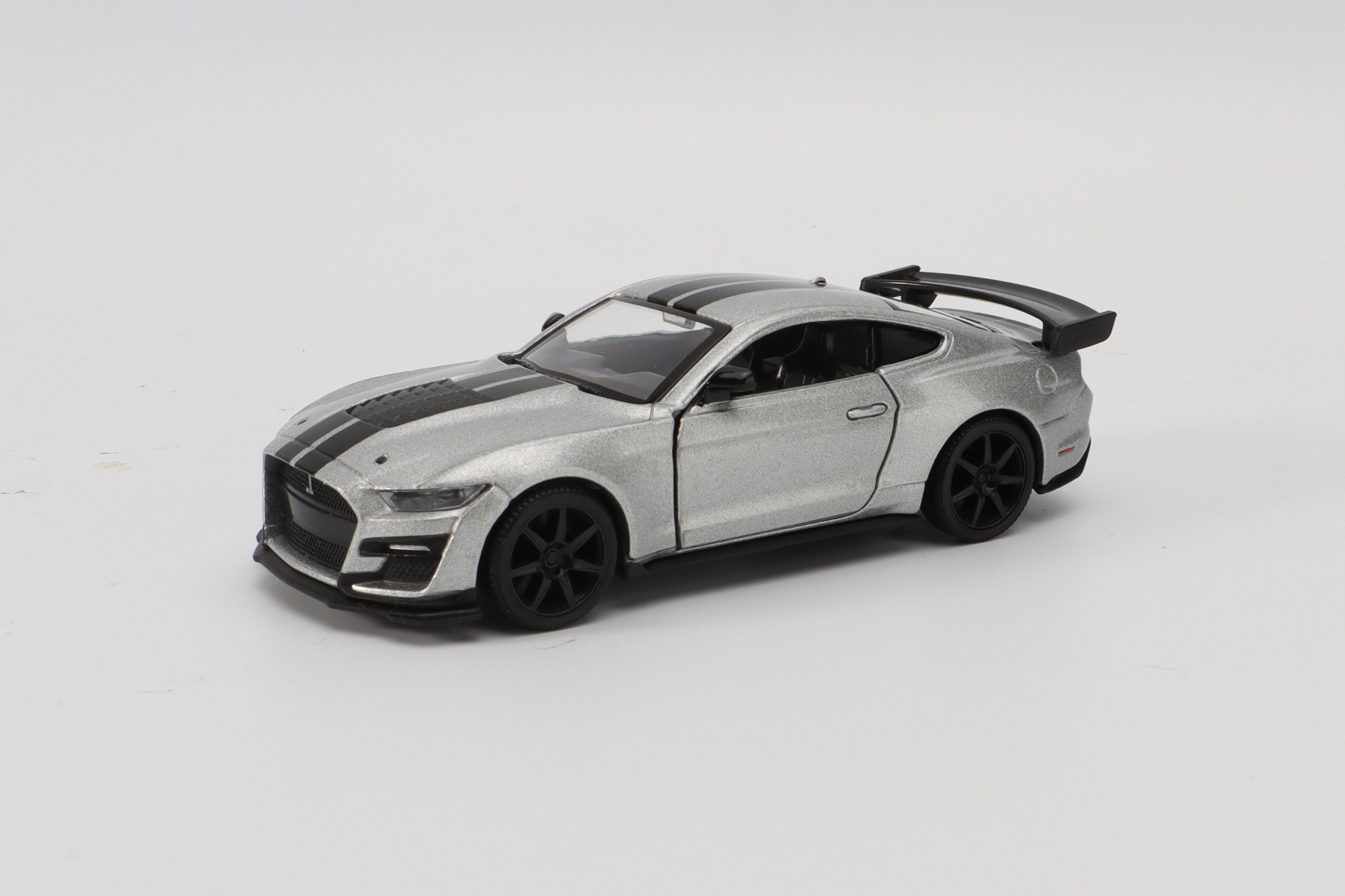 1:32 Ford Mustang Shelby GT500 2024