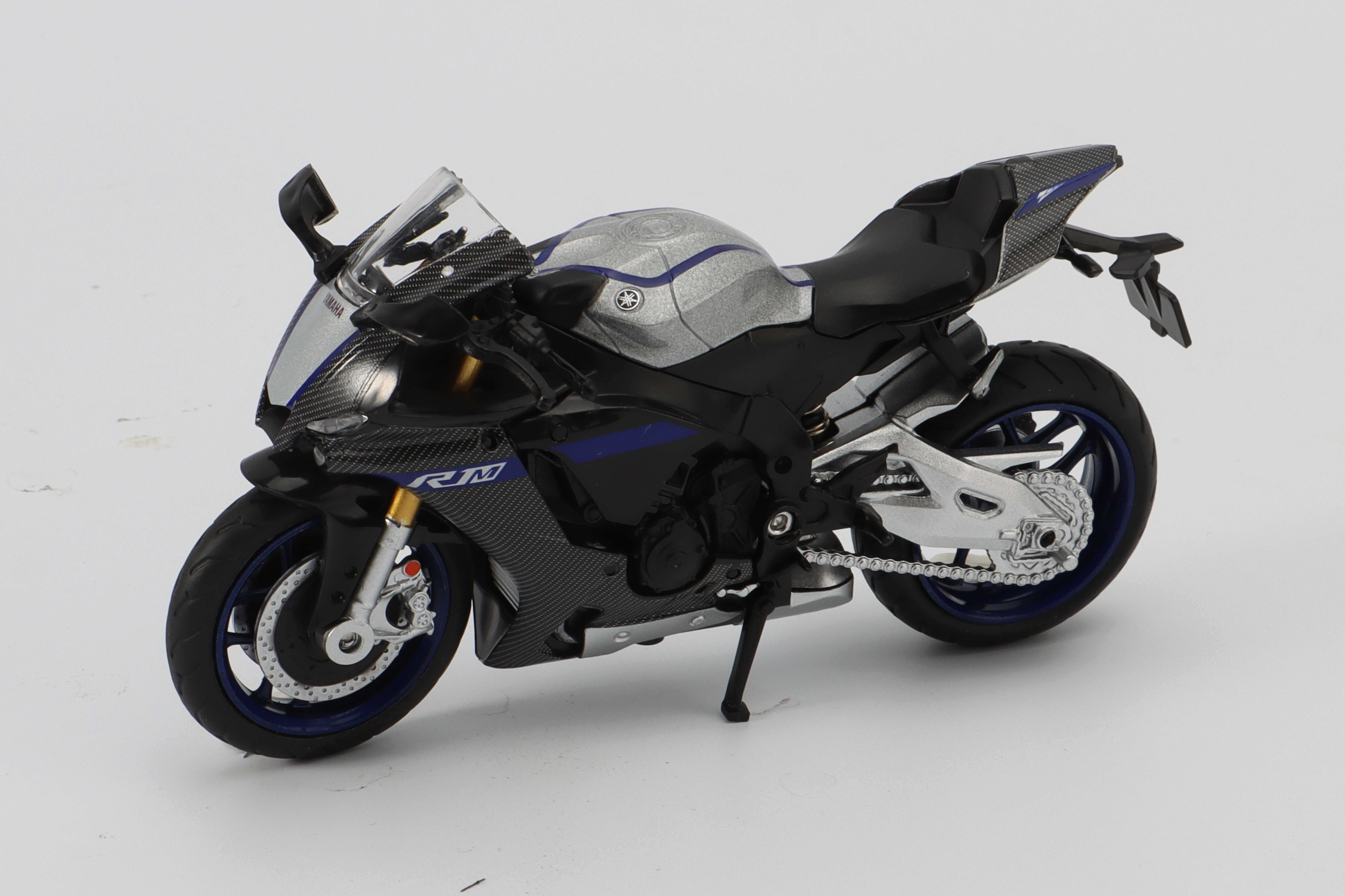 1: 18 Motorcycle 2022 YAMAHA YZF-R1M